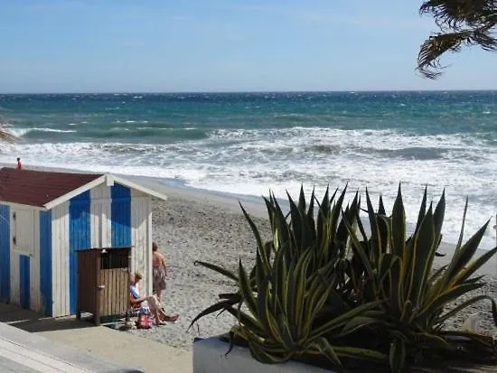 1 Bedroom Beachfront Apartment At Torecilla Beach Nerja 0*,  Hiszpania