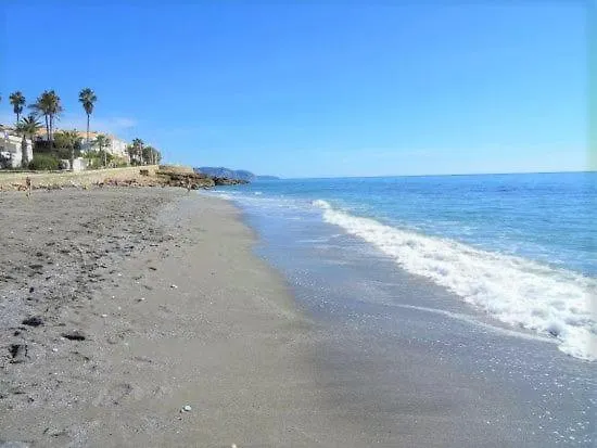 1 Bedroom Beachfront Apartment At Torecilla Beach Nerja