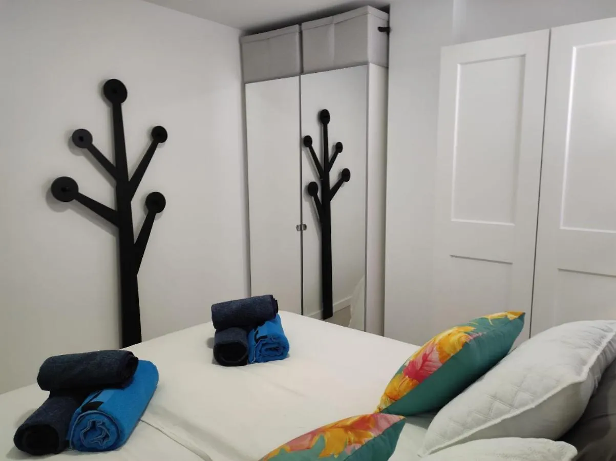 1 Bedroom Beachfront Apartment At Torecilla Beach Nerja